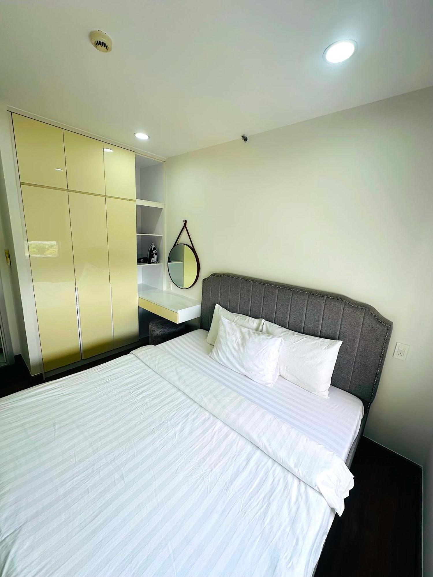 Three Bedrooms In Scenic Valley 2 TP. Hồ Chí Minh