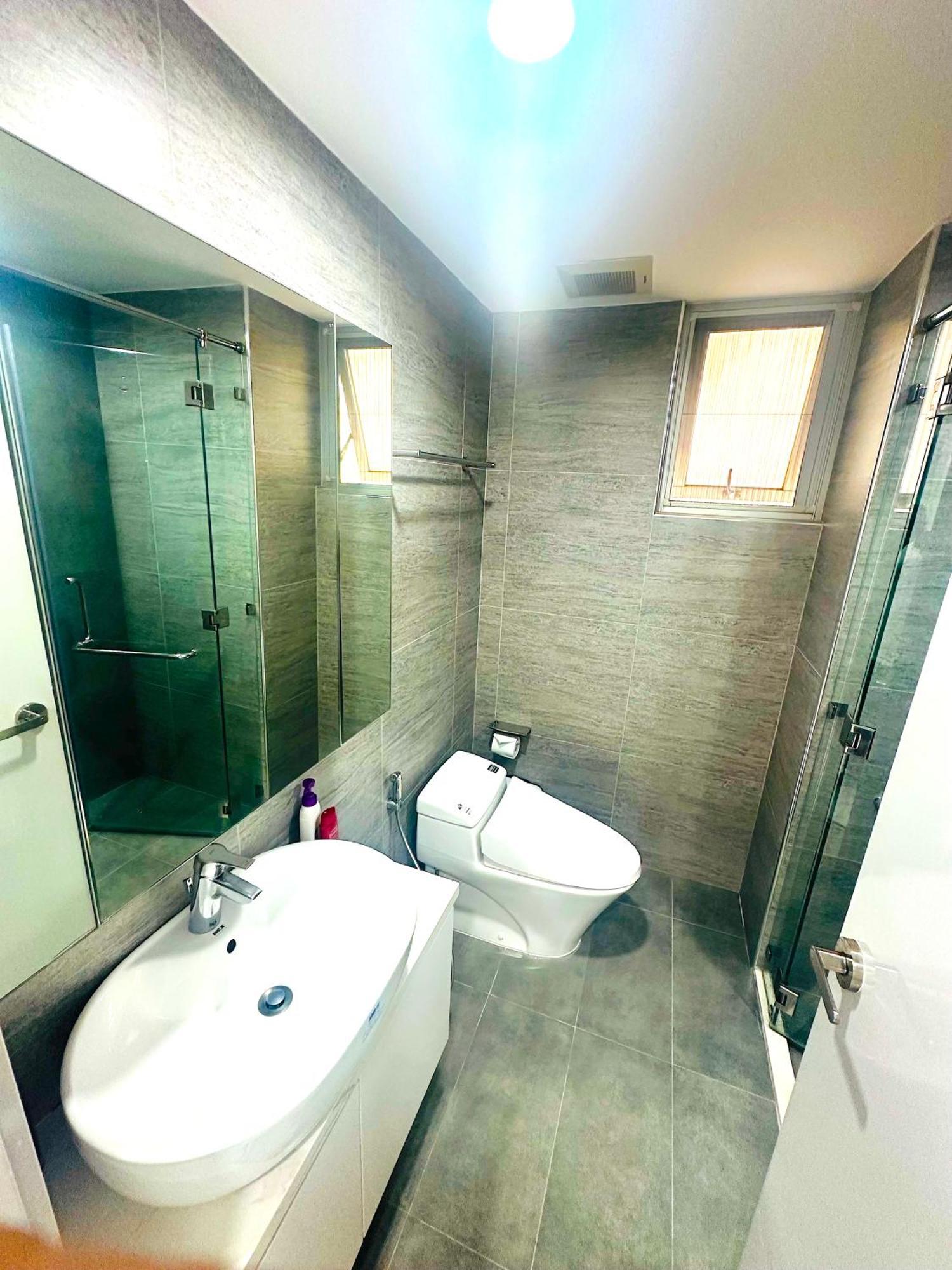 Three Bedrooms In Scenic Valley 2 TP. Hồ Chí Minh
