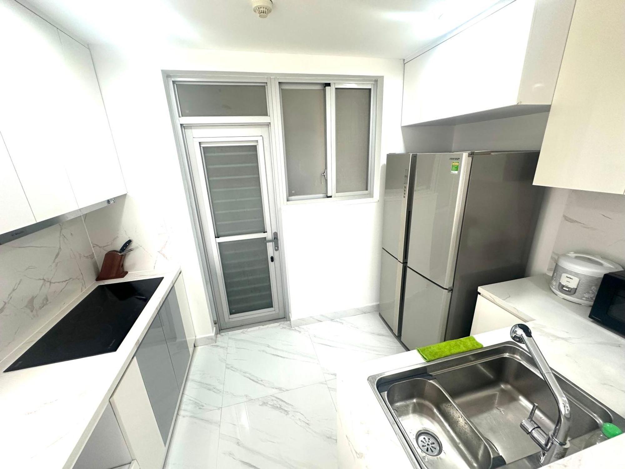 Three Bedrooms In Scenic Valley 2 Căn hộ *