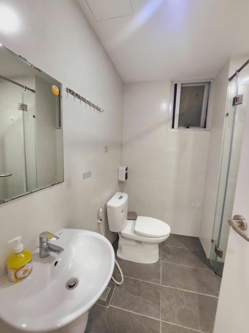 Three Bedrooms In Scenic Valley 2 * TP. Hồ Chí Minh